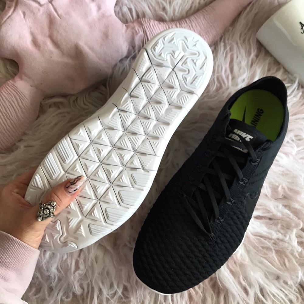 NWT Nike Free Trainers Flyknit 2 - Picture 6 of 8
